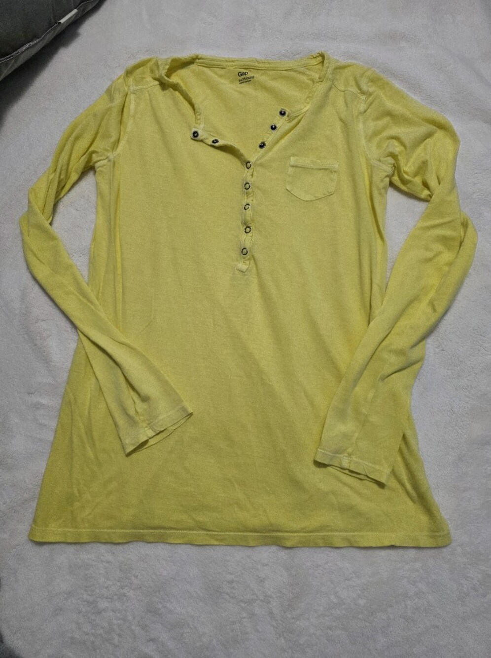 Gap Sunkissed Long Sleeve Tee T Shirt Henley Yellow Small